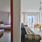Fora Apart Otel Çeşme