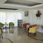 Apart Otel Fora 4*