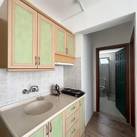 Fora Aparthotel 4*