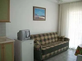 Apartmanhotel Fora 3*
