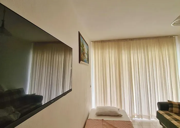 Fora شقة فندقية 4*